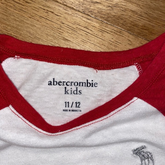 Abercrombie Kids, long sleeve shirt, size 11/12. Red and white. - Picture 2 of 2